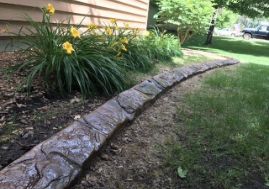 decorative lawn curbing